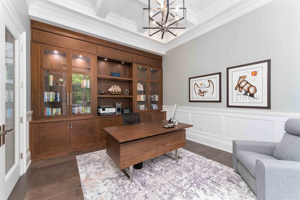 The Forest Manor — photo 1